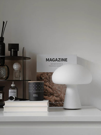Scandinavian CreamStyle Dimmable Mushroom Lamp - Rechargeable Mood Lighting
